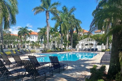 Condominio en venta en Palm Beach Gardens, Florida, 2 dormitorios, 130.34 m2 № 1974883 - foto 4