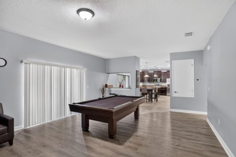 Villa ou maison à vendre à Kissimmee, Floride: 4 chambres, 345.6 m2 № 2399843 - photo 21