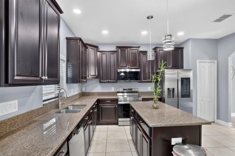 Villa ou maison à vendre à Kissimmee, Floride: 4 chambres, 345.6 m2 № 2399843 - photo 26