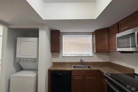 Touwnhouse à louer à Boca Raton, Floride: 2 chambres, 92.9 m2 № 2439188 - photo 4