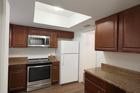 Touwnhouse à louer à Boca Raton, Floride: 2 chambres, 92.9 m2 № 2439188 - photo 3