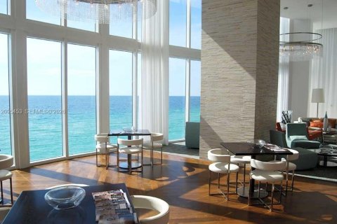 Copropriété à louer à Sunny Isles Beach, Floride: 2 chambres, 133.31 m2 № 2390220 - photo 22