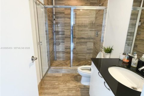 Copropriété à louer à Sunny Isles Beach, Floride: 2 chambres, 133.31 m2 № 2390220 - photo 16