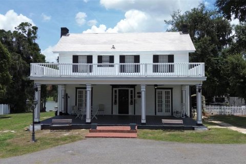 House in Apopka, Florida 3 bedrooms, 190.64 sq.m. № 2201074