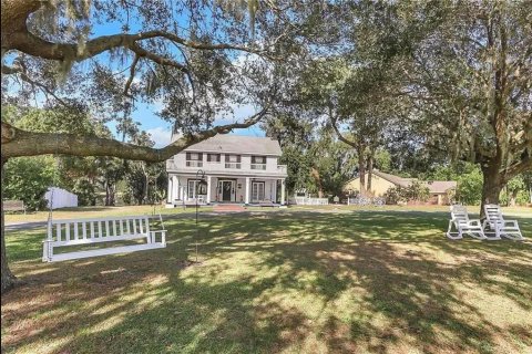 House in Apopka, Florida 3 bedrooms, 190.64 sq.m. № 2201074 - photo 16