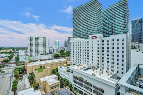 Condominio en alquiler en Miami, Florida, 2 dormitorios, 116.59 m2 № 1852057 - foto 29