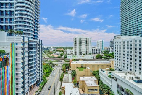 Condominio en alquiler en Miami, Florida, 2 dormitorios, 116.59 m2 № 1852057 - foto 28