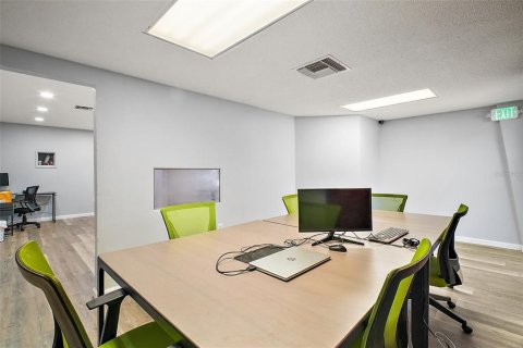 Propiedad comercial en venta en Eustis, Florida, 743.22 m2 № 1679607 - foto 30
