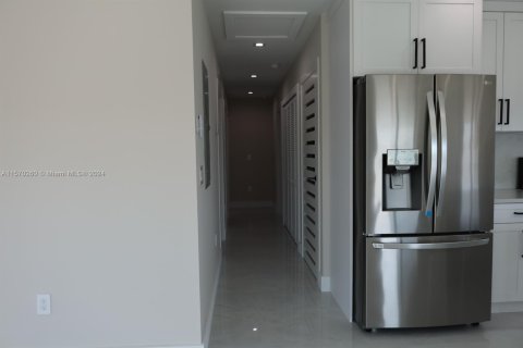 House in Tavernier, Florida 5 bedrooms № 1127403 - photo 20