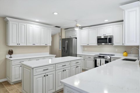 Villa ou maison à vendre à Venice, Floride: 3 chambres, 231.05 m2 № 2418453 - photo 7