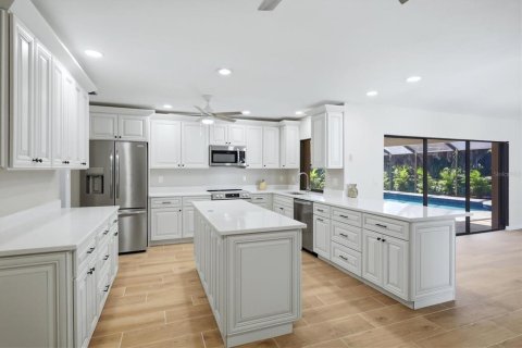 Villa ou maison à vendre à Venice, Floride: 3 chambres, 231.05 m2 № 2418453 - photo 6
