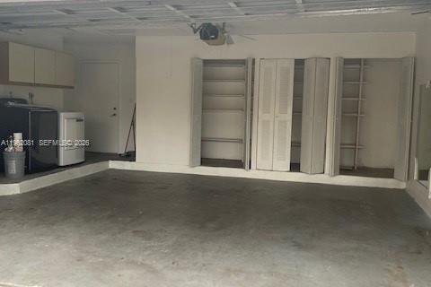 House in Miami, Florida 4 bedrooms, 167.13 sq.m. № 2024060 - photo 18