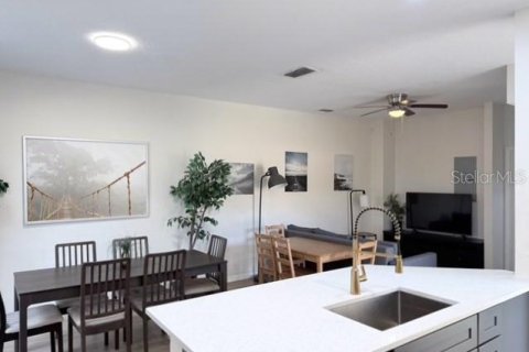 Touwnhouse à louer à Kissimmee, Floride: 4 chambres, 152.55 m2 № 2416997 - photo 18