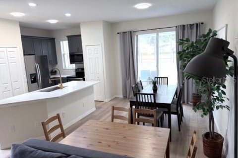 Touwnhouse à louer à Kissimmee, Floride: 4 chambres, 152.55 m2 № 2416997 - photo 16