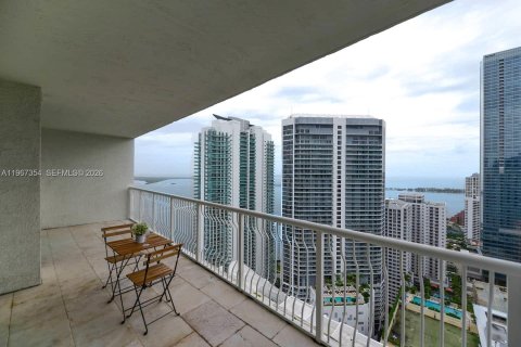 Condo in Miami, Florida, 1 bedroom  № 2081395 - photo 9