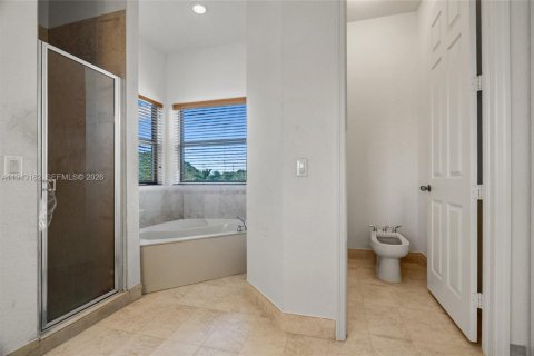 Casa en venta en Miami, Florida, 4 dormitorios, 269.14 m2 № 1999513 - foto 29