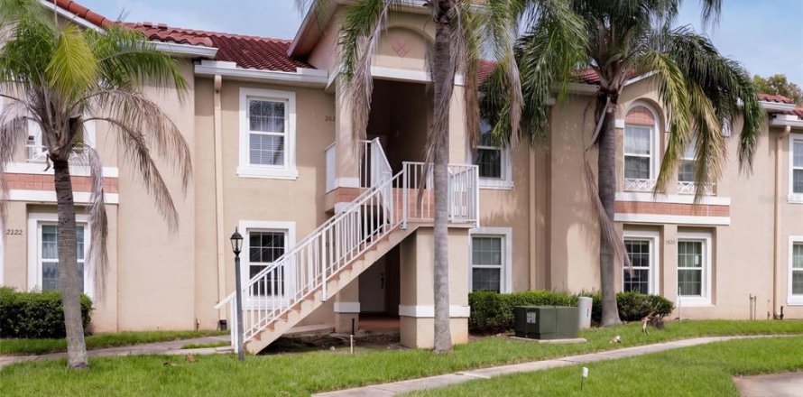 Condo à Kissimmee, Floride, 3 chambres  № 2400399