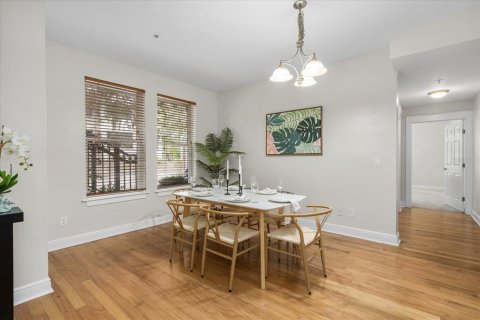Condo in Gainesville, Florida, 3 bedrooms  № 1659200 - photo 6