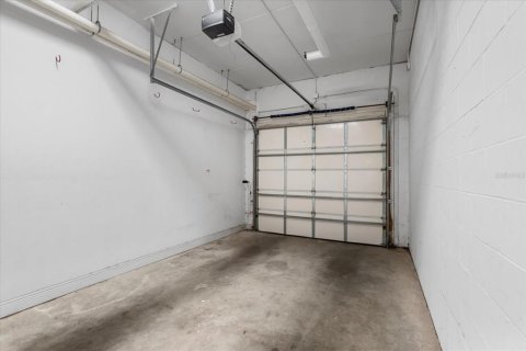 Condo in Gainesville, Florida, 3 bedrooms  № 1659200 - photo 28