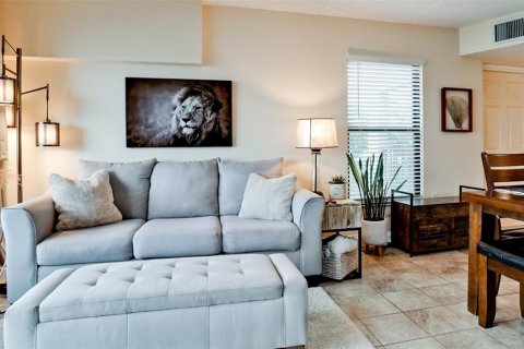 Copropriété à vendre à Bradenton Beach, Floride: 2 chambres, 76.92 m2 № 2386432 - photo 4