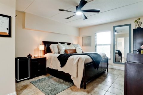 Copropriété à vendre à Bradenton Beach, Floride: 2 chambres, 76.92 m2 № 2386432 - photo 21