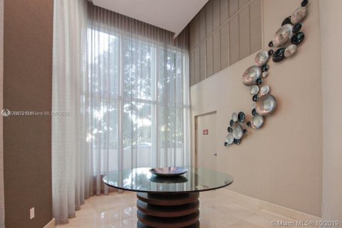 Condominio en venta en Aventura, Florida, 2 dormitorios, 149.57 m2 № 2013956 - foto 27