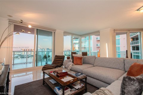 Condominio en venta en Aventura, Florida, 2 dormitorios, 149.57 m2 № 2013956 - foto 4