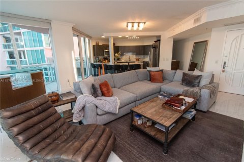 Condominio en venta en Aventura, Florida, 2 dormitorios, 149.57 m2 № 2013956 - foto 5