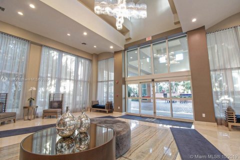Condominio en venta en Aventura, Florida, 2 dormitorios, 149.57 m2 № 2013956 - foto 28