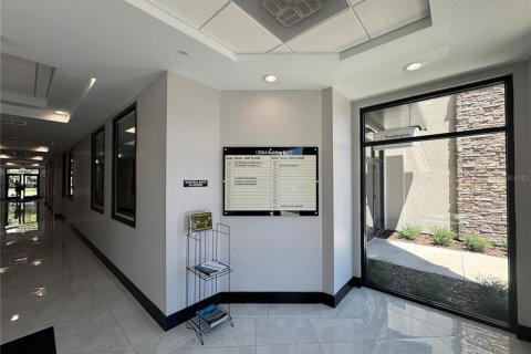 Propiedad comercial en alquiler en Orlando, Florida, 70.51 m2 № 2229474 - foto 3