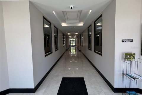 Propiedad comercial en alquiler en Orlando, Florida, 70.51 m2 № 2229474 - foto 2