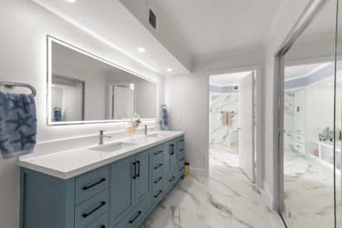 Copropriété à vendre à South Palm Beach, Floride: 3 chambres, 261.15 m2 № 2147064 - photo 26