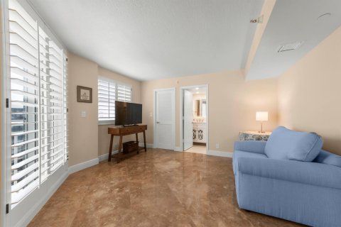 Copropriété à vendre à South Palm Beach, Floride: 3 chambres, 261.15 m2 № 2147064 - photo 22
