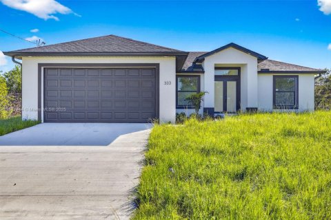 Casa en Lehigh Acres, Florida 3 dormitorios, 142.6 m2 № 2017291