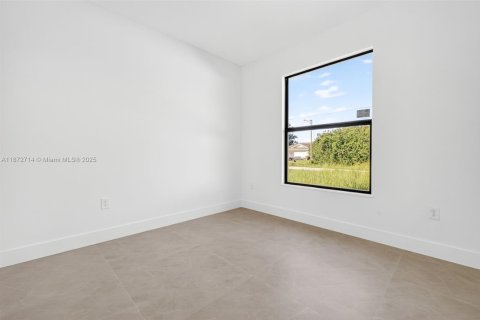 Casa en venta en Lehigh Acres, Florida, 3 dormitorios, 142.6 m2 № 2017291 - foto 26