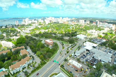 Condominio en alquiler en Sarasota, Florida, 2 dormitorios, 113.71 m2 № 1618302 - foto 20