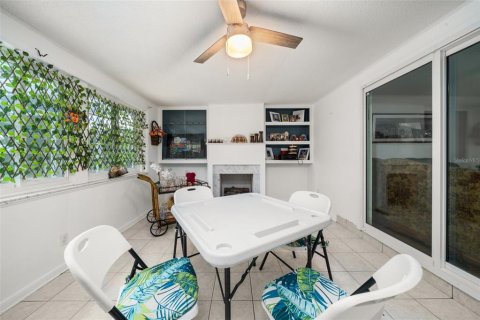 House in Sebring, Florida 3 bedrooms, 205.59 sq.m. № 1766238 - photo 19