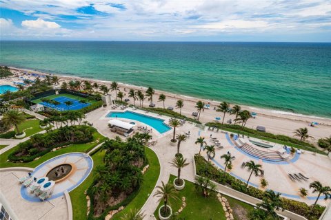 Condominio en venta en Sunny Isles Beach, Florida, 3 dormitorios, 176.51 m2 № 2434033 - foto 28