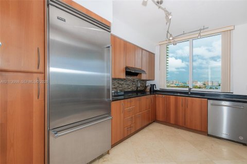 Condominio en venta en Sunny Isles Beach, Florida, 3 dormitorios, 176.51 m2 № 2434033 - foto 8