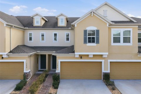 Adosado en Clermont, Florida 4 dormitorios, 191.01 m2 № 2123421