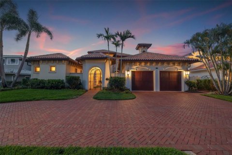 Casa en venta en Saint Petersburg, Florida, 4 dormitorios, 379.69 m2 № 1777521 - foto 17