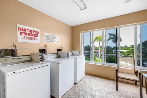 Copropriété à louer à Oakland Park, Floride: 1 chambre, 55.74 m2 № 2432180 - photo 30