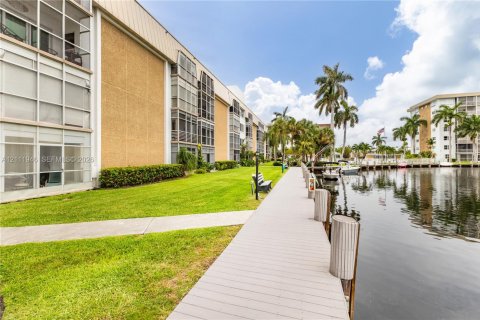Copropriété à louer à Oakland Park, Floride: 1 chambre, 55.74 m2 № 2432180 - photo 21