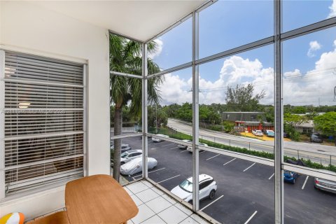 Copropriété à louer à Oakland Park, Floride: 1 chambre, 55.74 m2 № 2432180 - photo 11