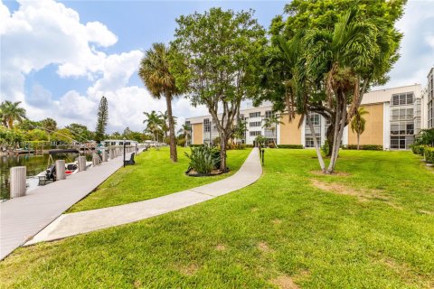 Copropriété à louer à Oakland Park, Floride: 1 chambre, 55.74 m2 № 2432180 - photo 20