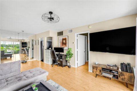Copropriété à louer à Oakland Park, Floride: 1 chambre, 55.74 m2 № 2432180 - photo 12