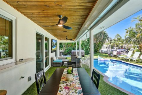Villa ou maison à vendre à Lighthouse Point, Floride: 5 chambres, 230.58 m2 № 2082043 - photo 5