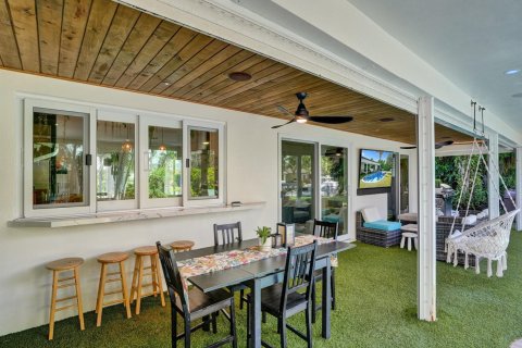 Villa ou maison à vendre à Lighthouse Point, Floride: 5 chambres, 230.58 m2 № 2082043 - photo 16