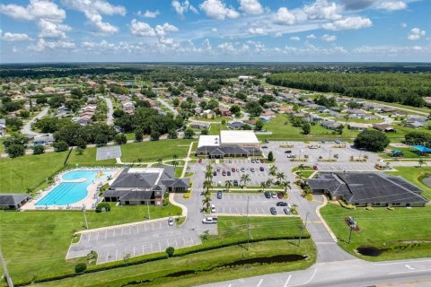 Villa ou maison à vendre à Kissimmee, Floride: 3 chambres, 156.35 m2 № 2344888 - photo 28