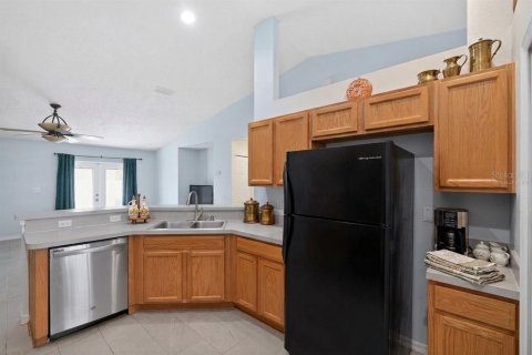 Villa ou maison à vendre à Kissimmee, Floride: 3 chambres, 156.35 m2 № 2344888 - photo 5